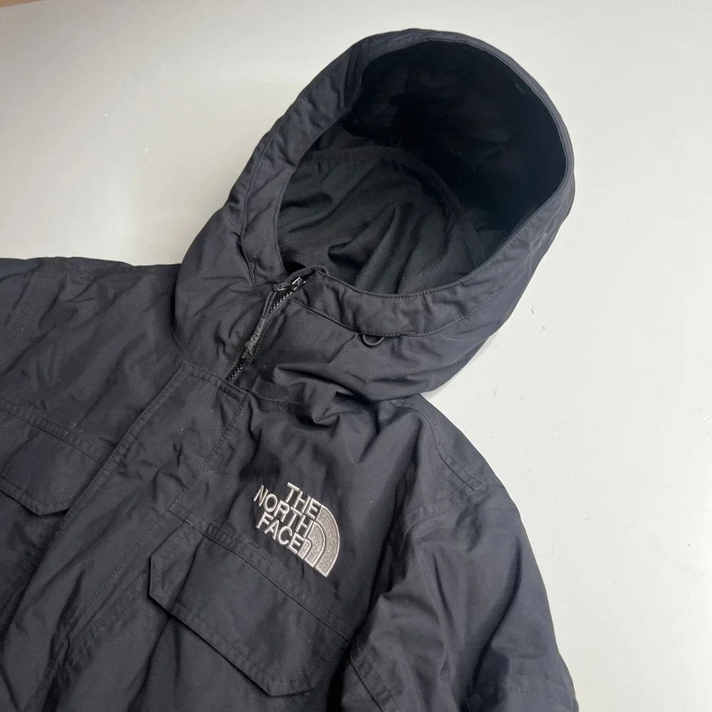 The North Face Gotham III Down Jacket Mens Medium Black 550 Fill DryVent Parka